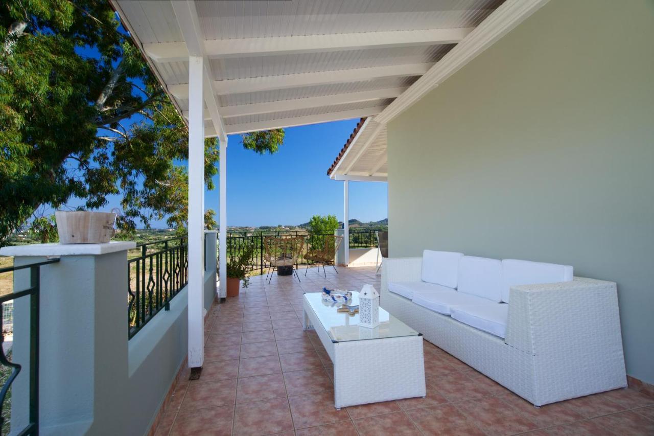 Villa Louke Lixouri Exterior photo